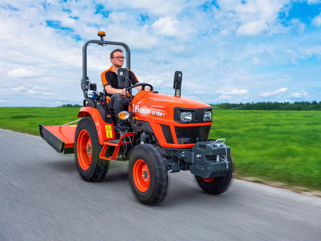 Vente de micro tracteur de la marque Kubota proche de Fécamp